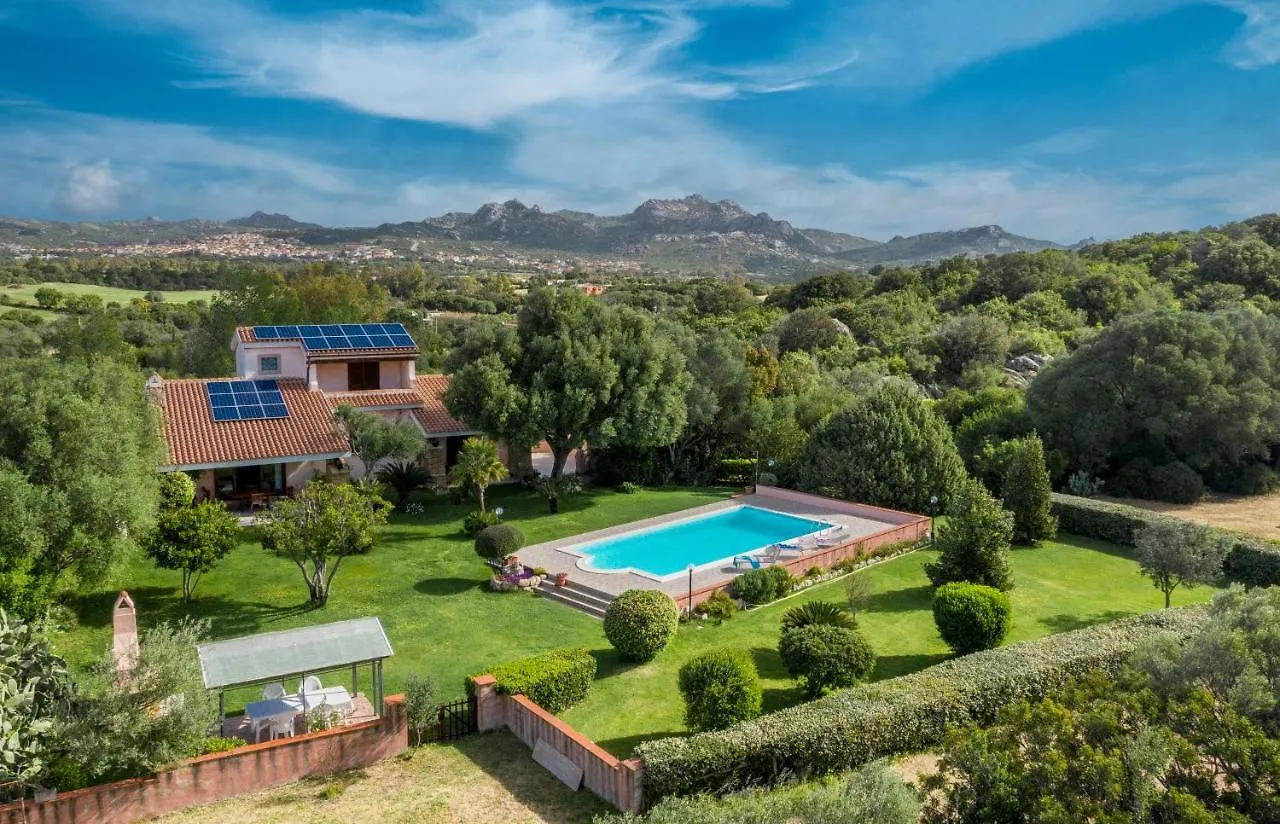 Sardinia Family Villas - Villa Adina With Private Pool In Arzachena